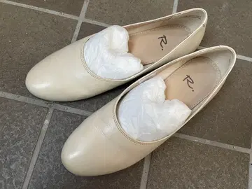 리갈 R. 아이보리 펌프스 23.5cm