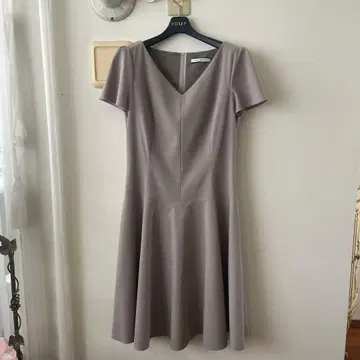 FOXEY NEW YORK 그레이 V넥 반팔 원피스 40
