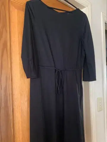 언타이틀 블랙 원피스