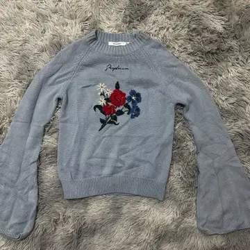 MOUSSY 꽃무늬 자수 니트 스웨터 F