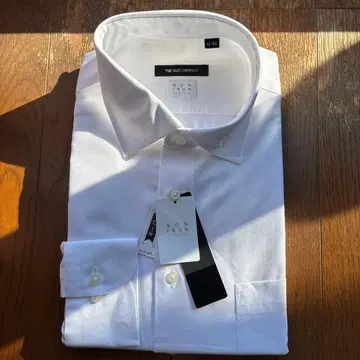 더 수트 컴퍼니 논아이론 41/84 화이트 논아이론