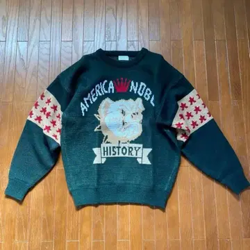 아메리칸 스타일 다크 그린 스웨터