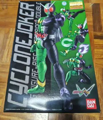 마스터 그레이드 피규어라이즈 가면라이더 W