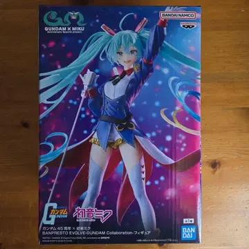 하츠네 미쿠 GUNDAM 콜라보 피규어