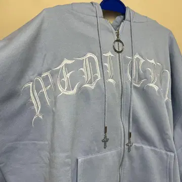 자수 로고 라이트 블루 후드티 미사용 새상품 ~ 남녀 공용