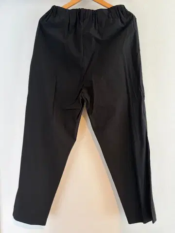 PHINGERIN 블랙 나일론 팬츠