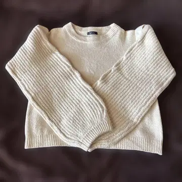 보카니 니트탑 화이트