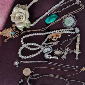 생전 정리 빈티지 스타일 목걸이 세트