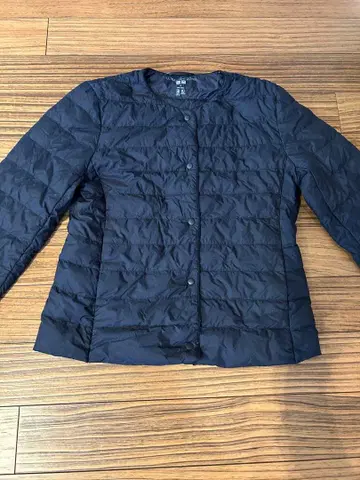 유니클로 울트라 라이트 다운 긴팔 블랙 S