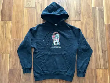 VAULTROOM VR x KARUBINACHO HOODIE
