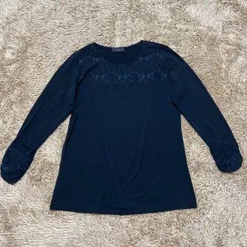 mcct by inocente 여성용 레이스 네이비 티셔츠