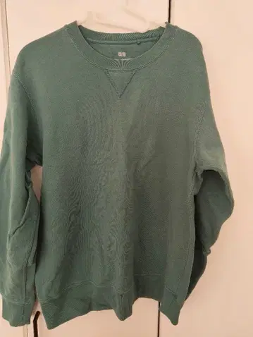 유니클로 맨투맨 ( 그린, 핑크 )