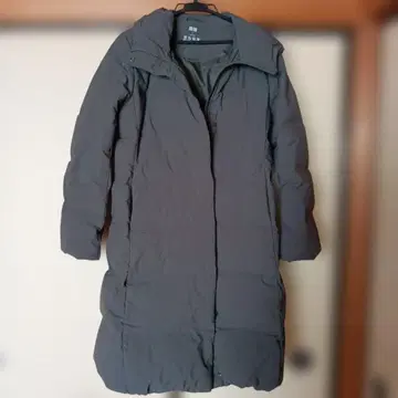 UNIQLO 다운 자켓 S 사이즈 다크 그레이