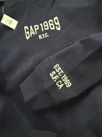 GAP 트레이닝복 맨투맨 택 포함 새상품 오버 사이즈 빈티지 네이비 컬러