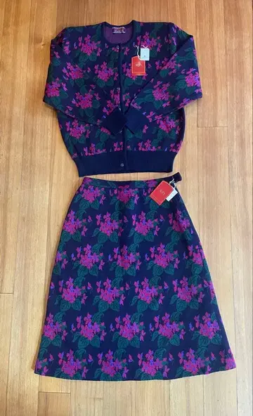 SUN TOKYO 꽃무늬 가디건 & 스커트 셋업