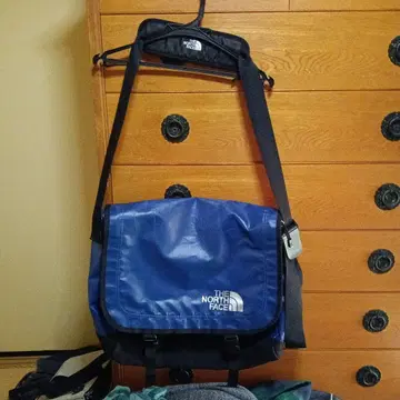 THE NORTH FACE 메신저 백 파랑