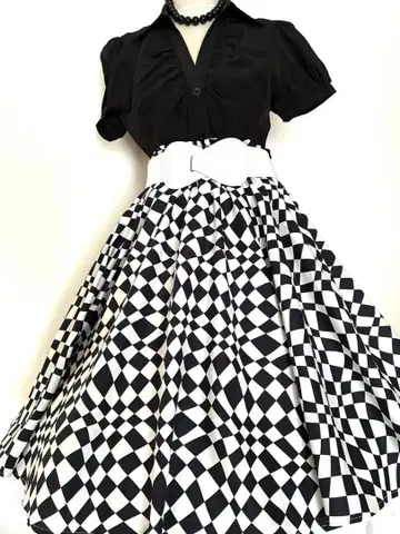 블랙 화이트 체크 패턴 올디스 로큰롤 50년대 체커 플랙