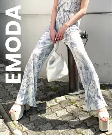 [ EMODA ] 루즈 플리츠 팬츠