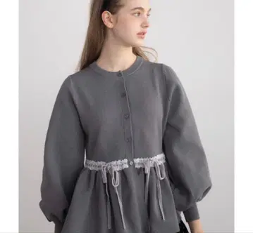 idem 이뎀 벨루어 리본 페플럼 가디건