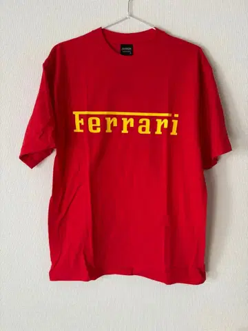 페라리 로고 티셔츠 M 사이즈 레드