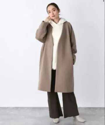 JEANASIS 숏 비버 노카라 코트