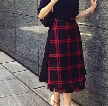 새상품급 체스티 체크 스커트 S 투모로우랜드 아푸와이저 리셰