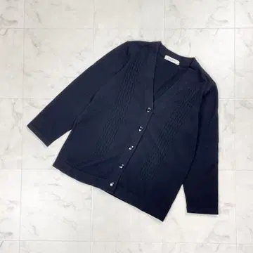 새상품급 리리안 뷰티 비즈 자수 가디건 블랙 사이즈 L*HD478