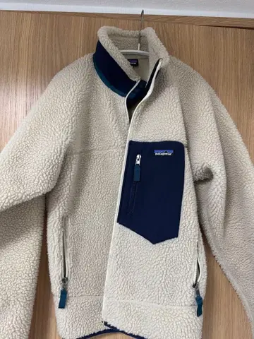 patagonia 플리스 자켓 베이지 네이비