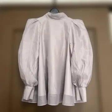 snidel 볼륨 소매 블라우스