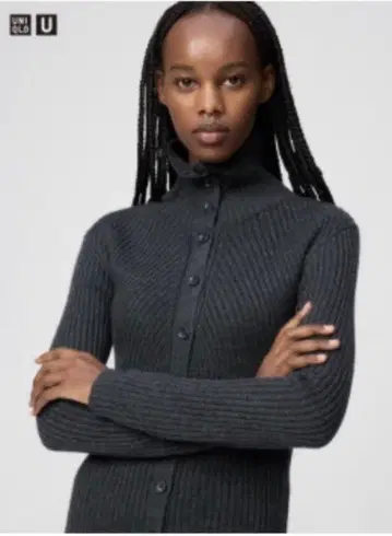 UNIQLO :C [ 즉완판템 ] 다크 그레이 하이넥 가디건