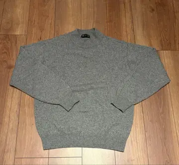 그레이 캐시미어 100% 모크넥 스웨터 니트