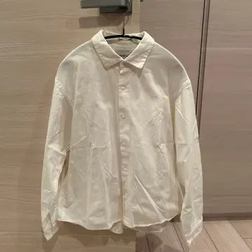 YAECA 화이트 셔츠 스냅 버튼