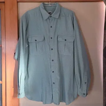 [레어] THE NORTH FACE 긴팔 셔츠 라이트 그린