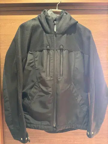 사이즈 M / 남성용 저널 스탠다드 마운틴 파카