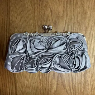 실버 플라워 모티브 파티 백