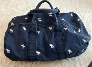 Abercrombie 자수 루돌프 무늬 보스턴 백 네이비