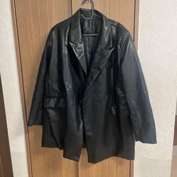 오버 사이즈 더블 브레스트 가죽 자켓 블랙