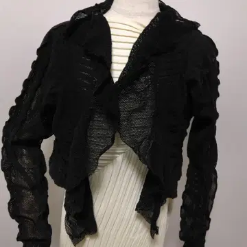 히로코비스 레이스 짜임풍 숏 기장 볼레로 블랙