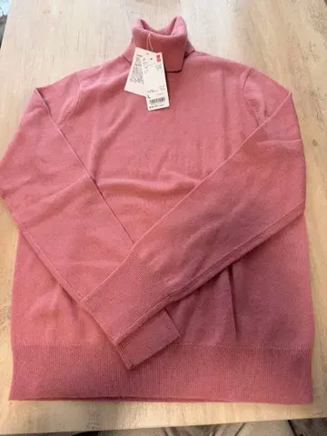 유니클로 캐시미어 100% 터틀 니트 L 핑크 택 포함 새상품