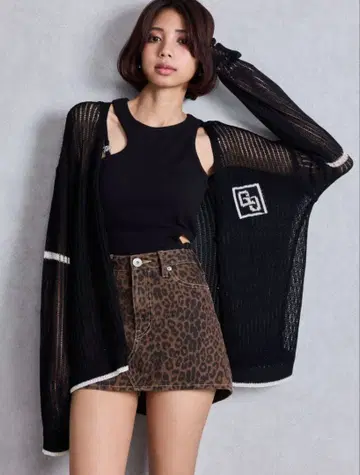 GYDA GG AIRY 니트 가디건 블랙