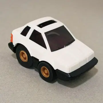 초로Q 테크노 초로Q 소아라 화이트