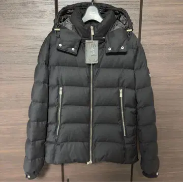 새상품급 타트라스 도미치아노 R라인 실크 울 다운 자켓