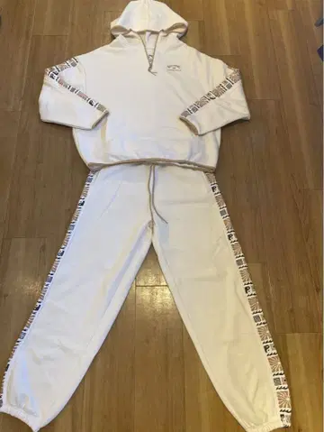 BILLABONG 24AW 하프 지퍼 풀오버 후드티 & 스웨트 팬츠