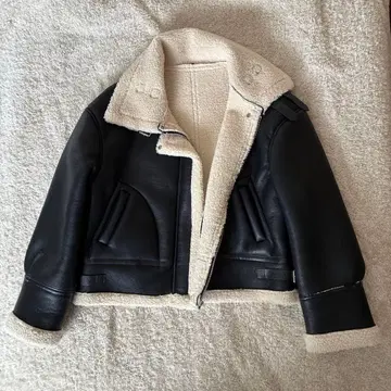 가죽 보아 부착 숏 자켓 F