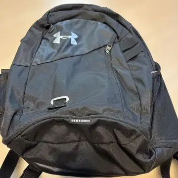 언더아머 블랙 백팩