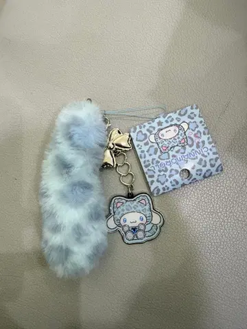 [ 새상품 ] 산리오 갸루 고양이 스트랩 시나모롤 시나몬 꼬리