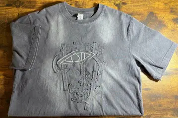 자수 디자인 워시 가공 그레이 T셔츠