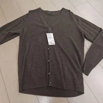 [ 새상품 ] 무인양품 울 브라운 V넥 가디건 L 사이즈