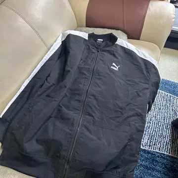 Puma 블랙 집업 자켓