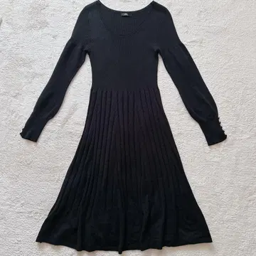 INED 블랙 니트 원피스 15호